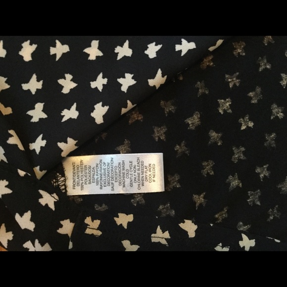 LOFT Petite Sleeveless Blouse - Picture 5 of 6